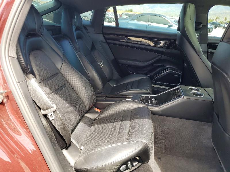 51545506 :رقم المزاد ، WP0BB2A7XJL165130 vin ، 2018 Porsche Panamera مزاد بيع