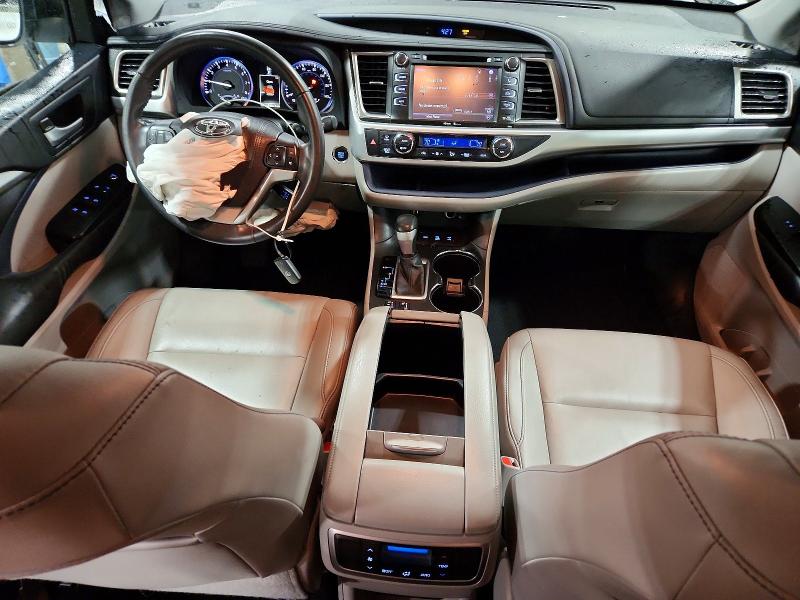 50738736 :رقم المزاد ، 5TDJKRFH8FS161251 vin ، 2015 Toyota Highlander مزاد بيع