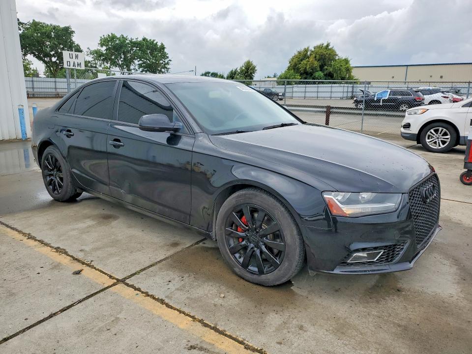 2013 Audi A4 მანქანა იყიდება აუქციონზე, vin: WAUBFAFL4DN018800, აუქციონის ნომერი: 48530436