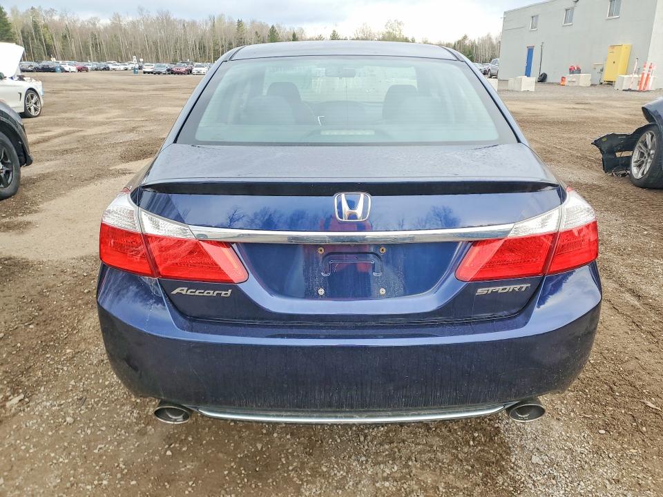 2015 Honda Accord მანქანა იყიდება აუქციონზე, vin: 1HGCR2F51FA808797, აუქციონის ნომერი: 51490146