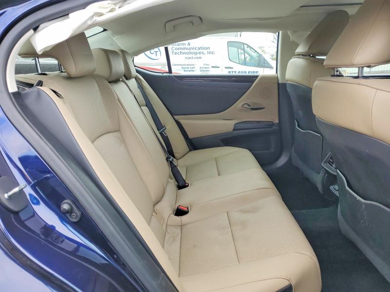 50312896 :رقم المزاد ، 58ADZ1B19MU102788 vin ، 2021 Lexus Es 350 مزاد بيع