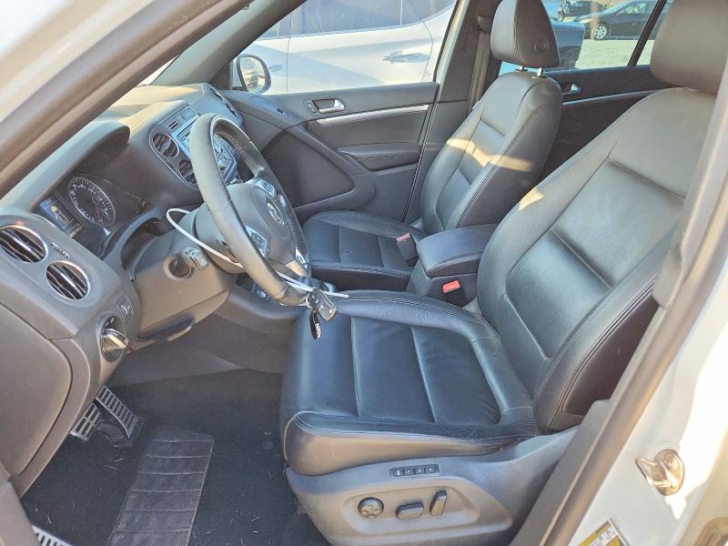 50733726 :رقم المزاد ، WVGAV3AX3EW065749 vin ، 2014 Volkswagen Tiguan مزاد بيع