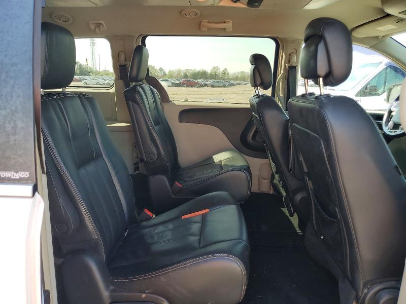 2014 Chrysler Town & Country მანქანა იყიდება აუქციონზე, vin: 2C4RC1BGXER348187, აუქციონის ნომერი: 48585366