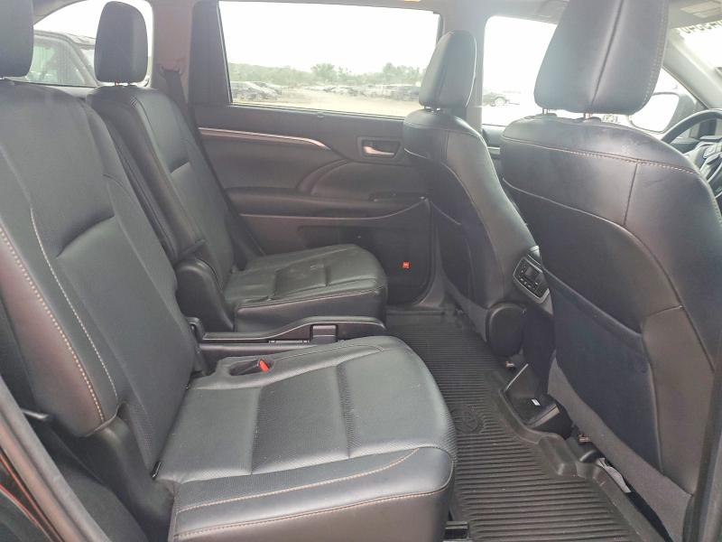 2017 Toyota Highlander მანქანა იყიდება აუქციონზე, vin: 5TDDZRFH7HS393397, აუქციონის ნომერი: 50849346
