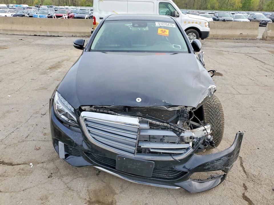 51275476 :رقم المزاد ، 55SWF4KB0HU202895 vin ، 2017 Mercedes-benz C مزاد بيع
