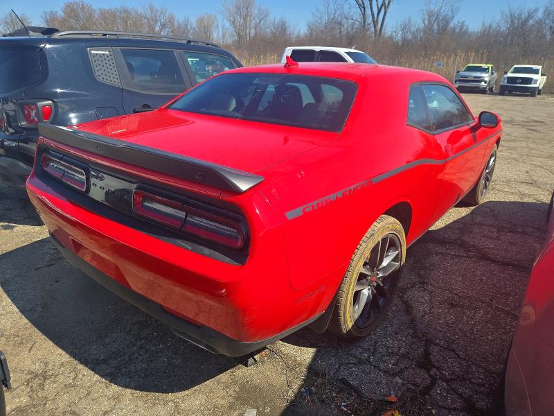 48990446 :رقم المزاد ، 2C3CDZKG9MH618312 vin ، 2021 Dodge Challenger مزاد بيع