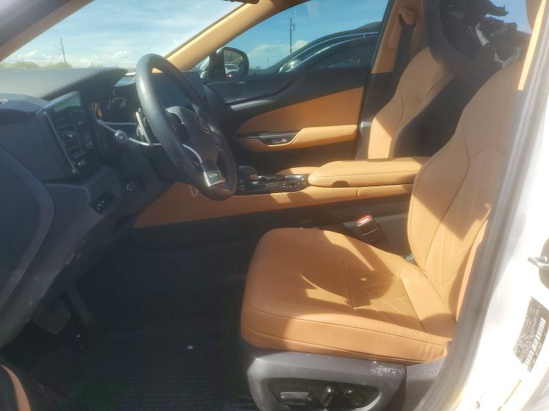 48981366 :رقم المزاد ، 2T2HGCEZ5NC010216 vin ، 2022 Lexus Nx 350 مزاد بيع