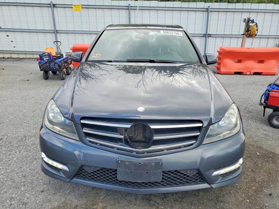 Продажа на аукционе авто 2014 Mercedes-benz C, vin: WDDGF8AB3ER318683, номер лота: 50625156