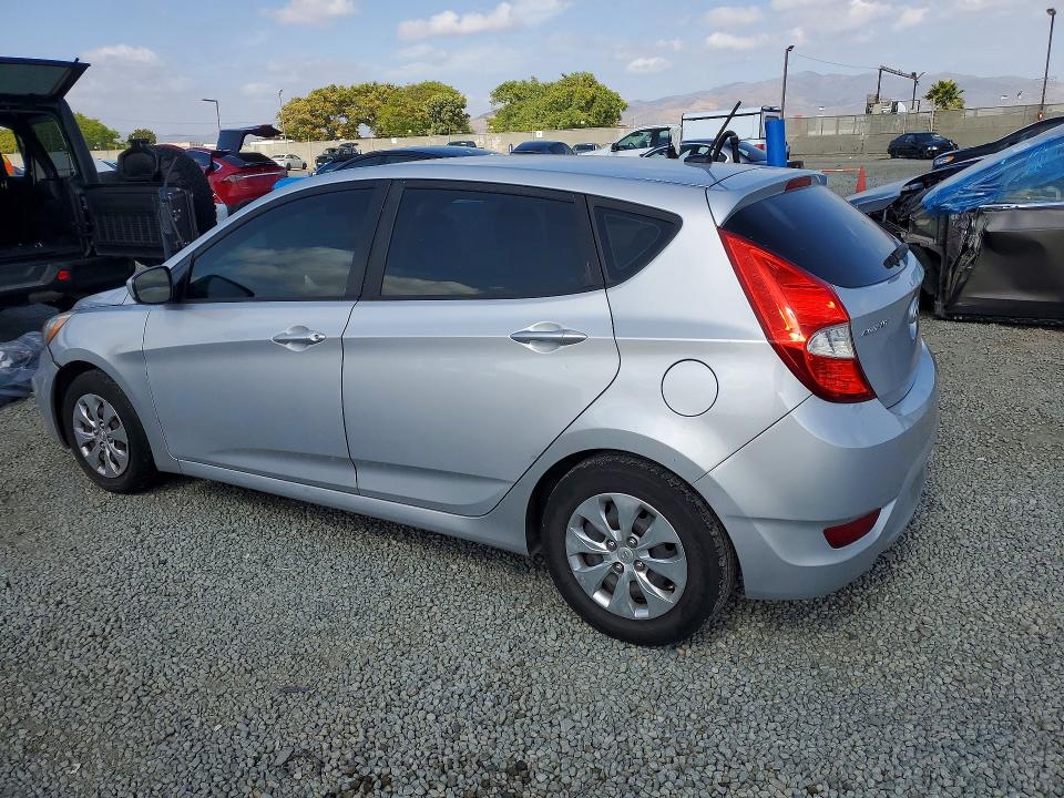 52041376 :رقم المزاد ، KMHCT5AE0HU320172 vin ، 2017 Hyundai Accent مزاد بيع