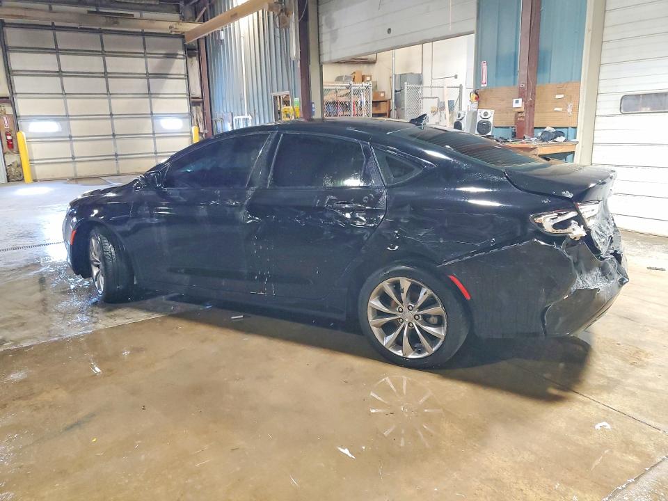 49447766 :رقم المزاد ، 1C3CCCBG6FN707006 vin ، 2015 Chrysler 200 مزاد بيع