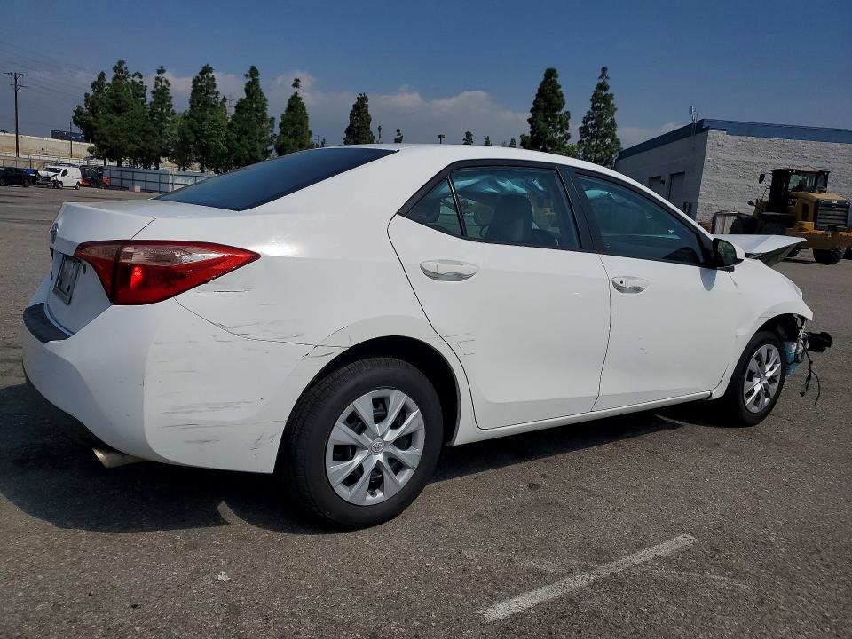 Продажа на аукционе авто 2017 Toyota Corolla, vin: 5YFBURHE3HP669530, номер лота: 49038356