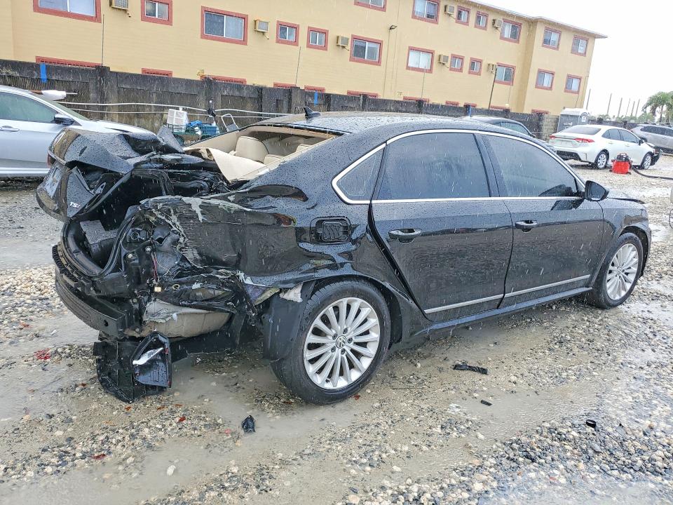 2016 Volkswagen Passat მანქანა იყიდება აუქციონზე, vin: 1VWBS7A36GC013166, აუქციონის ნომერი: 49080146