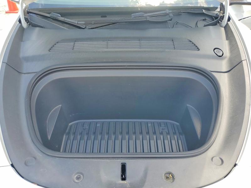 49133746 :رقم المزاد ، 7SAYGDEF3NF539534 vin ، 2022 Tesla Model Y مزاد بيع