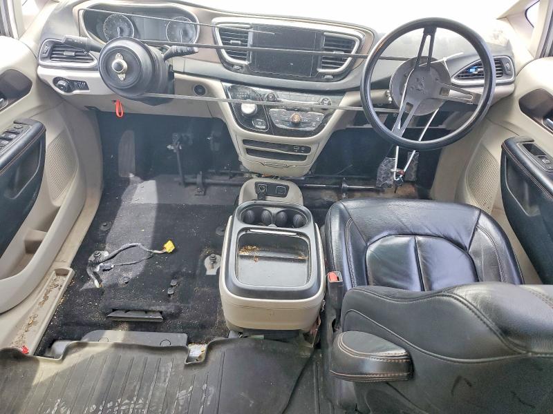Продажа на аукционе авто 2017 Chrysler Pacifica, vin: 2C4RC1BG3HR668181, номер лота: 51530926