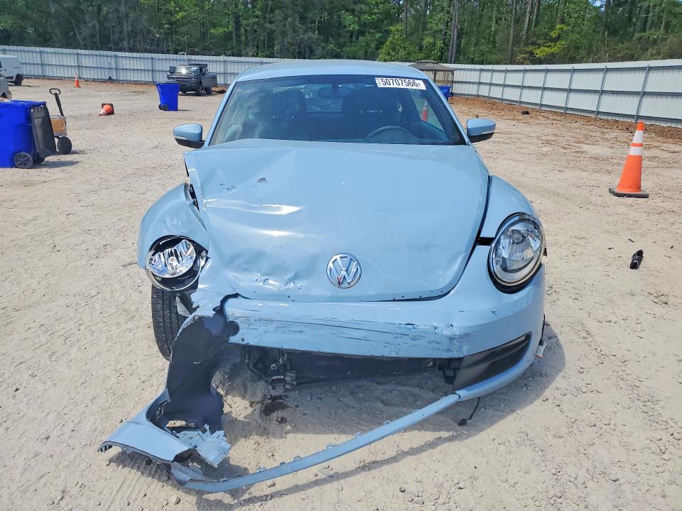 50707566 :رقم المزاد ، 3VWJX7AT2DM631799 vin ، 2013 Volkswagen Beetle مزاد بيع