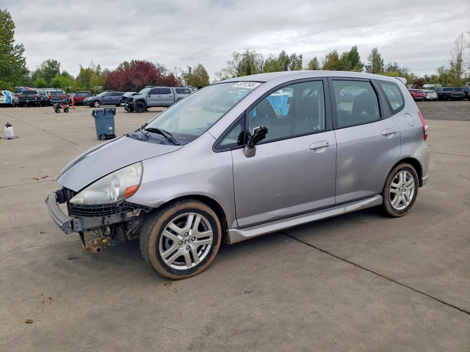 Продажа на аукционе авто 2007 Honda Fit, vin: JHMGD38647S030418, номер лота: 49797546