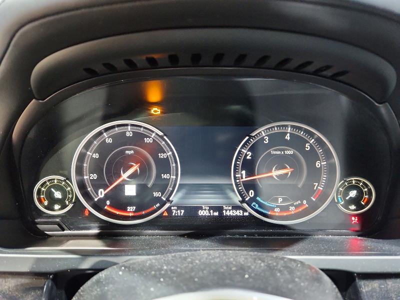 Продажа на аукционе авто 2015 Bmw 750, vin: WBAYF8C50FD654860, номер лота: 48158536