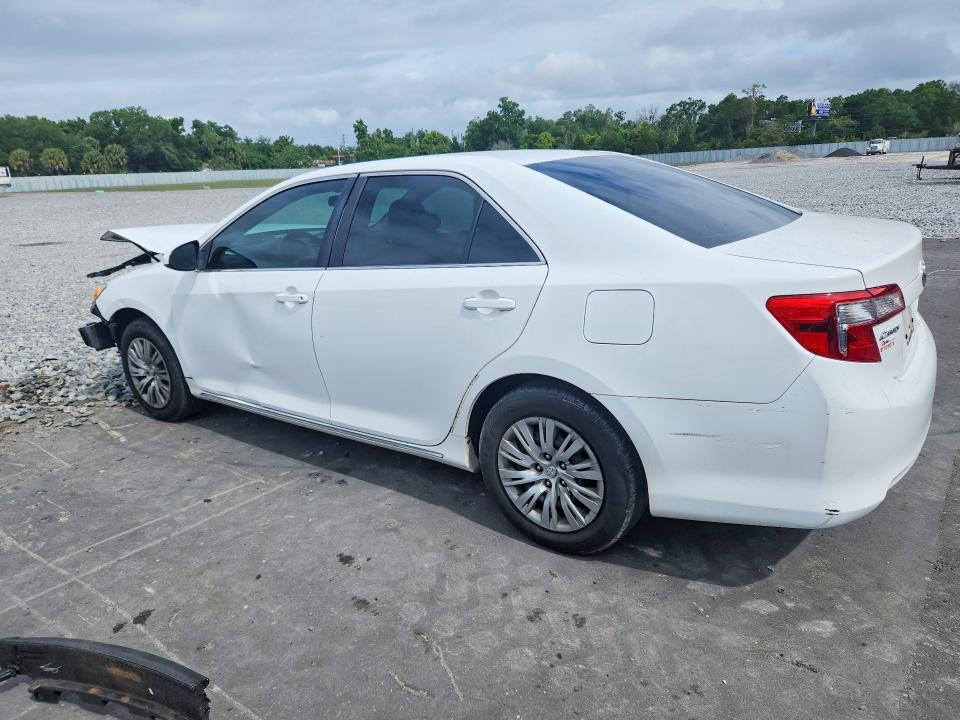 48957066 :رقم المزاد ، 4T1BF1FK7EU462542 vin ، 2014 Toyota Camry مزاد بيع