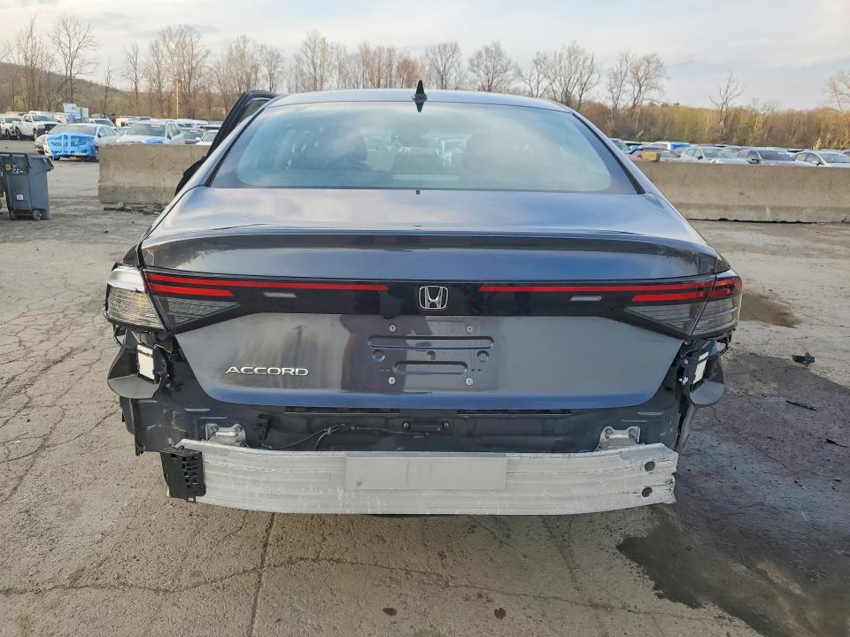 50149096 :رقم المزاد ، 1HGCY1F43SA047754 vin ، 2025 Honda Accord مزاد بيع