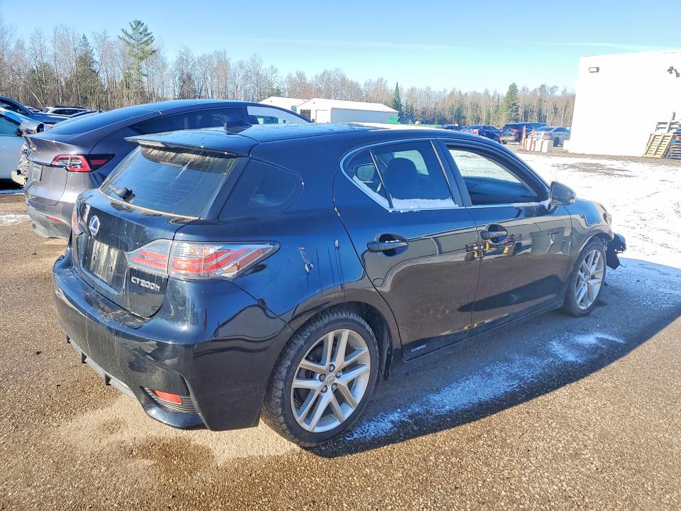50449426 :رقم المزاد ، JTHKD5BHXH2281381 vin ، 2017 Lexus Ct مزاد بيع