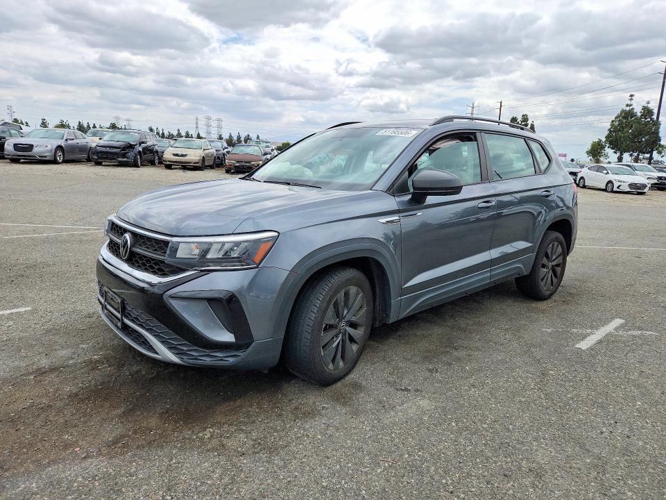 2022 Volkswagen Taos მანქანა იყიდება აუქციონზე, vin: 3VVCX7B28NM052031, აუქციონის ნომერი: 51195506