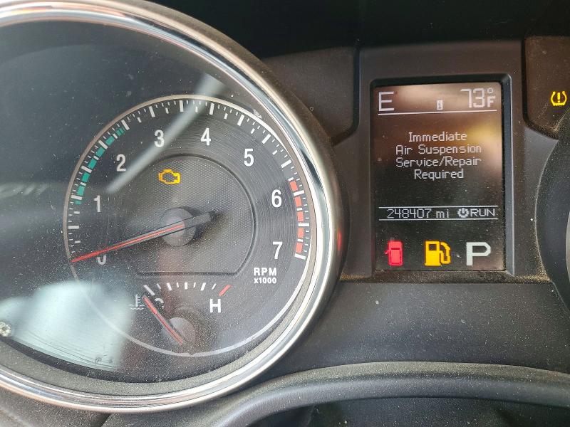 Auction sale of the 2011 Jeep Grand Cherokee, vin: 1J4RR6GTXBC665211, lot number: 49047446