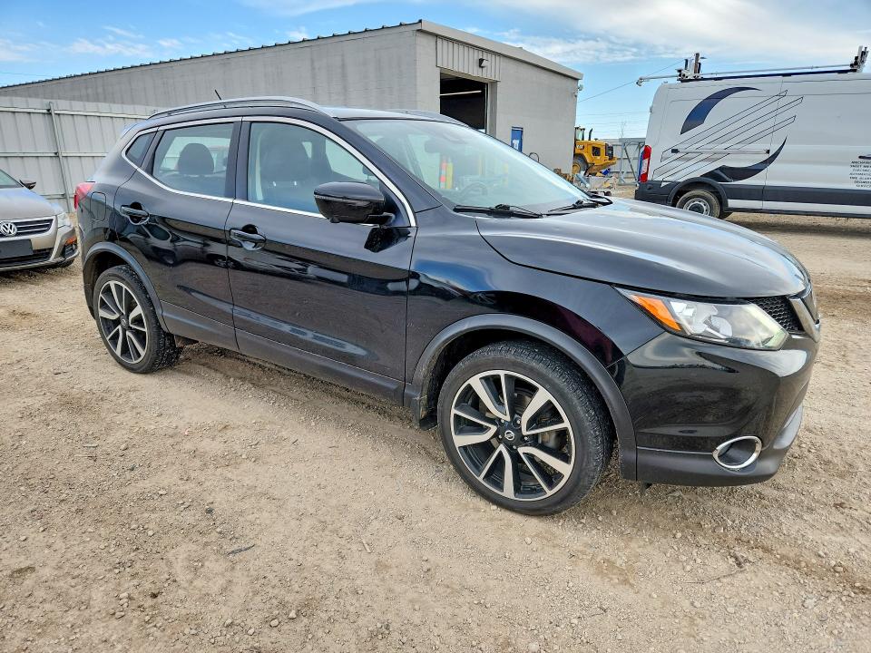 2017 Nissan Rogue Sport მანქანა იყიდება აუქციონზე, vin: JN1BJ1CR4HW133586, აუქციონის ნომერი: 51364956