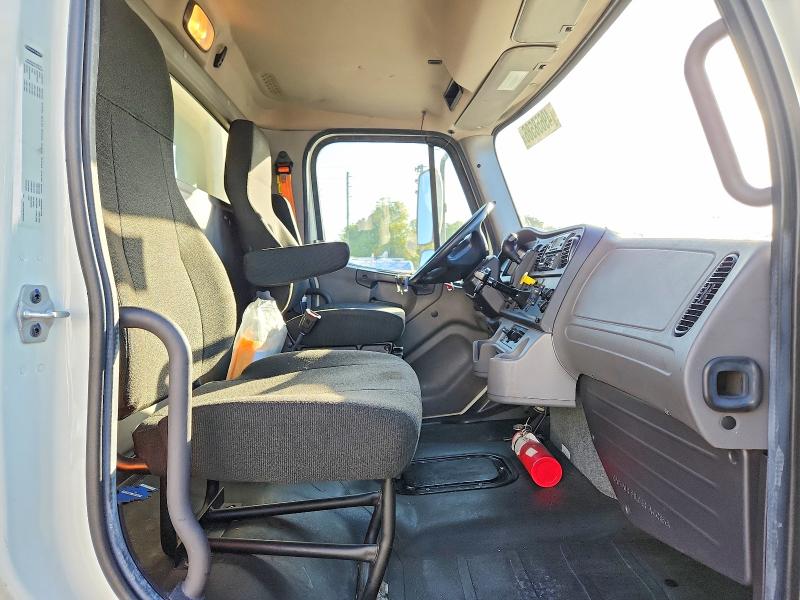 Продаж на аукціоні авто 2020 Freightliner M2, vin: 3ALACXFB2LDMD2548, номер лоту: 49658586