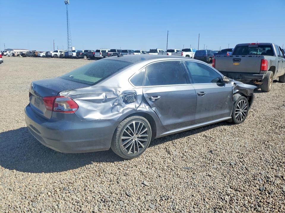 48691206 :رقم المزاد ، 1VWBH7A37CC073708 vin ، 2012 Volkswagen Passat مزاد بيع