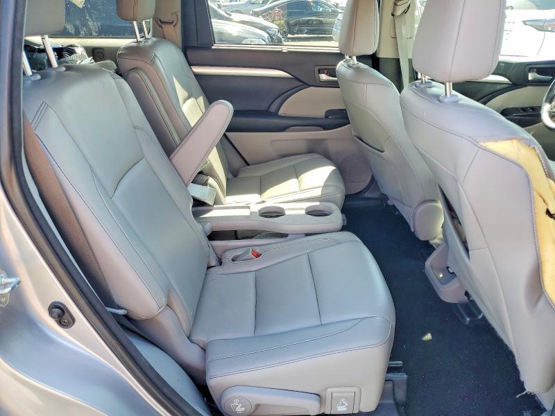 Продаж на аукціоні авто 2015 Toyota Highlander, vin: 5TDJKRFH9FS120370, номер лоту: 50849856