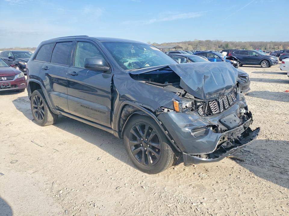 2018 Jeep Grand Cherokee მანქანა იყიდება აუქციონზე, vin: 1C4RJFAG8JC374696, აუქციონის ნომერი: 49186236
