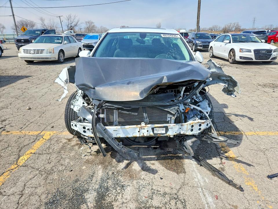 49124236 :رقم المزاد ، 1G1BE5SM3H7203354 vin ، 2017 Chevrolet Cruze مزاد بيع