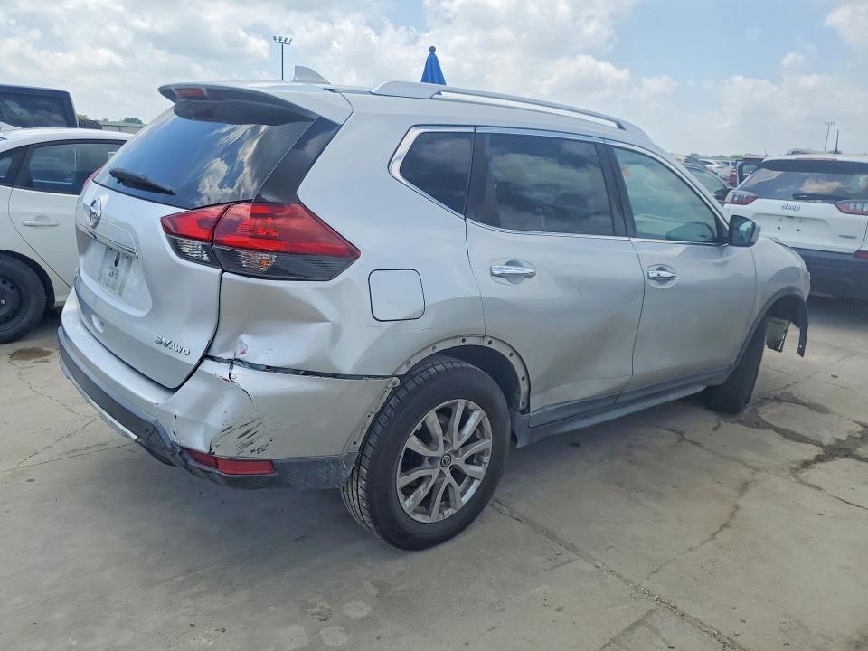 Продажа на аукционе авто 2018 Nissan Rogue, vin: KNMAT2MV8JP575212, номер лота: 51298576