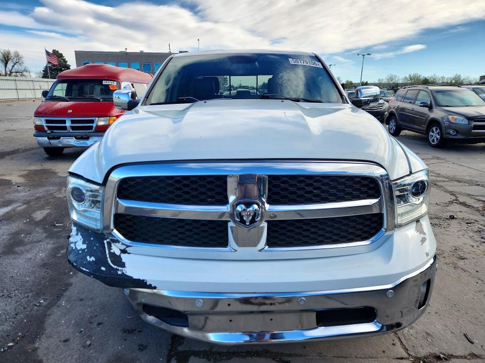 50179106 :رقم المزاد ، 1C6RR7NT5HS632394 vin ، 2017 Ram 1500 مزاد بيع