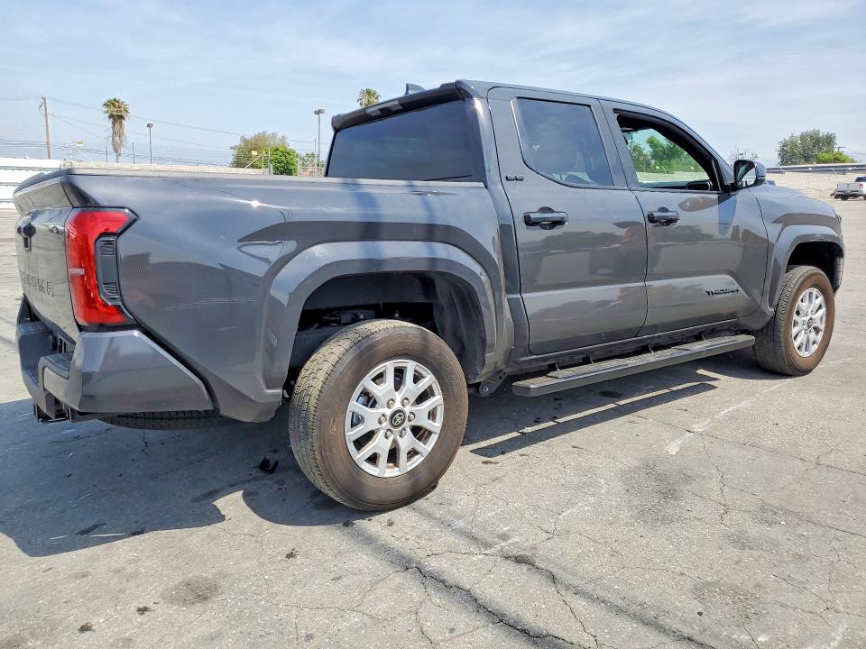 2025 Toyota Tacoma მანქანა იყიდება აუქციონზე, vin: 3TMLB5JN2SM138220, აუქციონის ნომერი: 49425836