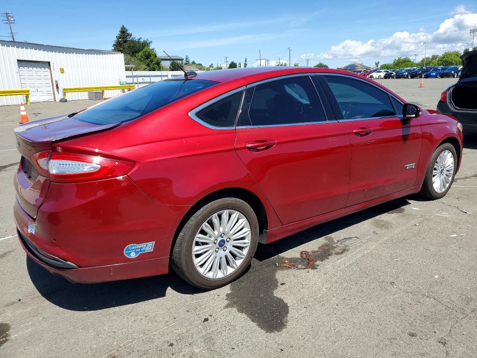51173706 :رقم المزاد ، 3FA6P0PU7GR233386 vin ، 2016 Ford Fusion مزاد بيع