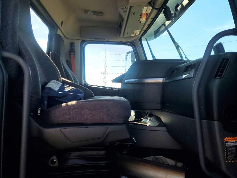 2021 Volvo Vnr მანქანა იყიდება აუქციონზე, vin: 4V4WC9DG3MN600148, აუქციონის ნომერი: 46357426