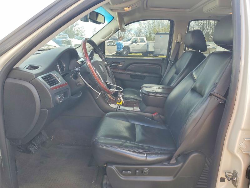 Продаж на аукціоні авто 2010 Cadillac Escalade, vin: 1GYUKBEF2AR241439, номер лоту: 48501326