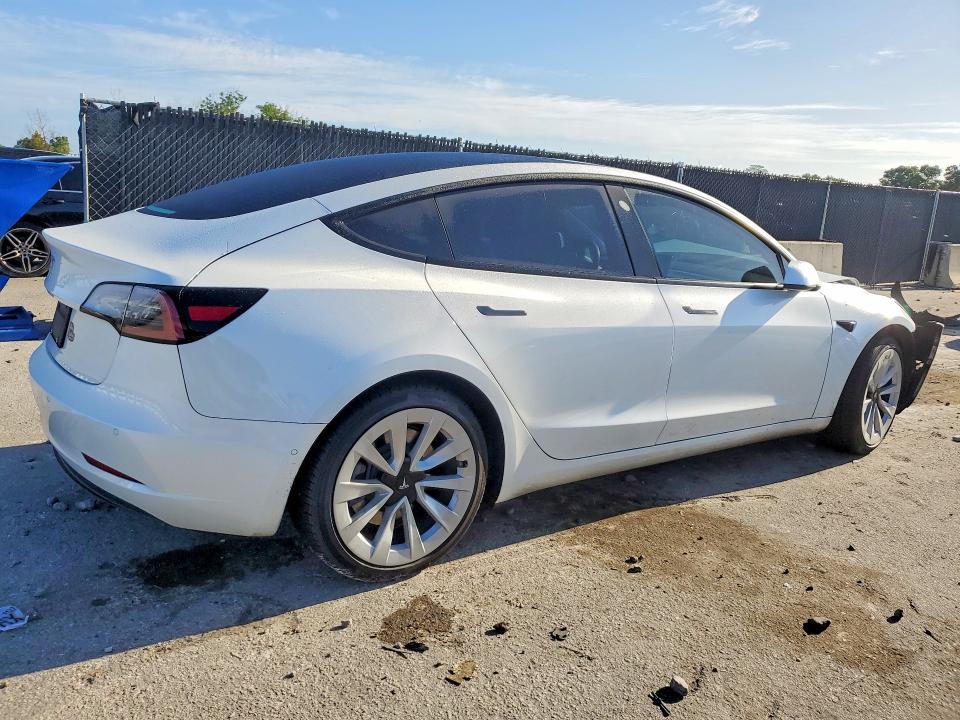 49609256 :رقم المزاد ، 5YJ3E1EA2NF350079 vin ، 2022 Tesla Model 3 مزاد بيع