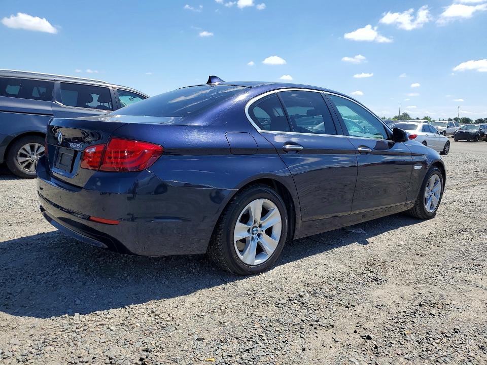 Продажа на аукционе авто 2012 Bmw 528, vin: WBAXG5C55CDX01867, номер лота: 49856456