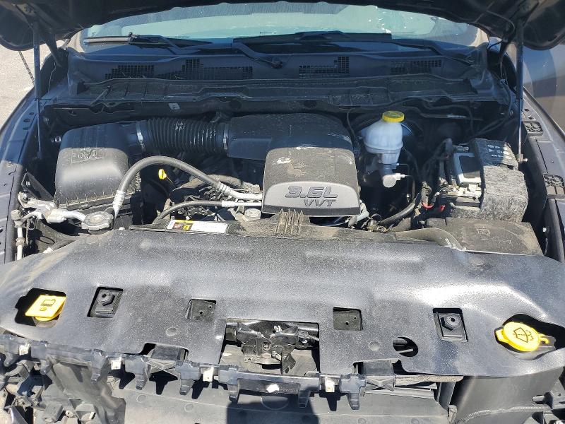 48332526 :رقم المزاد ، 1C6RR6KG3KS726914 vin ، 2019 Ram 1500 Classic مزاد بيع