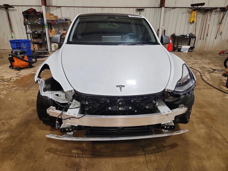 2023 Tesla Model Y მანქანა იყიდება აუქციონზე, vin: 7SAYGDEE4PA100964, აუქციონის ნომერი: 47962716