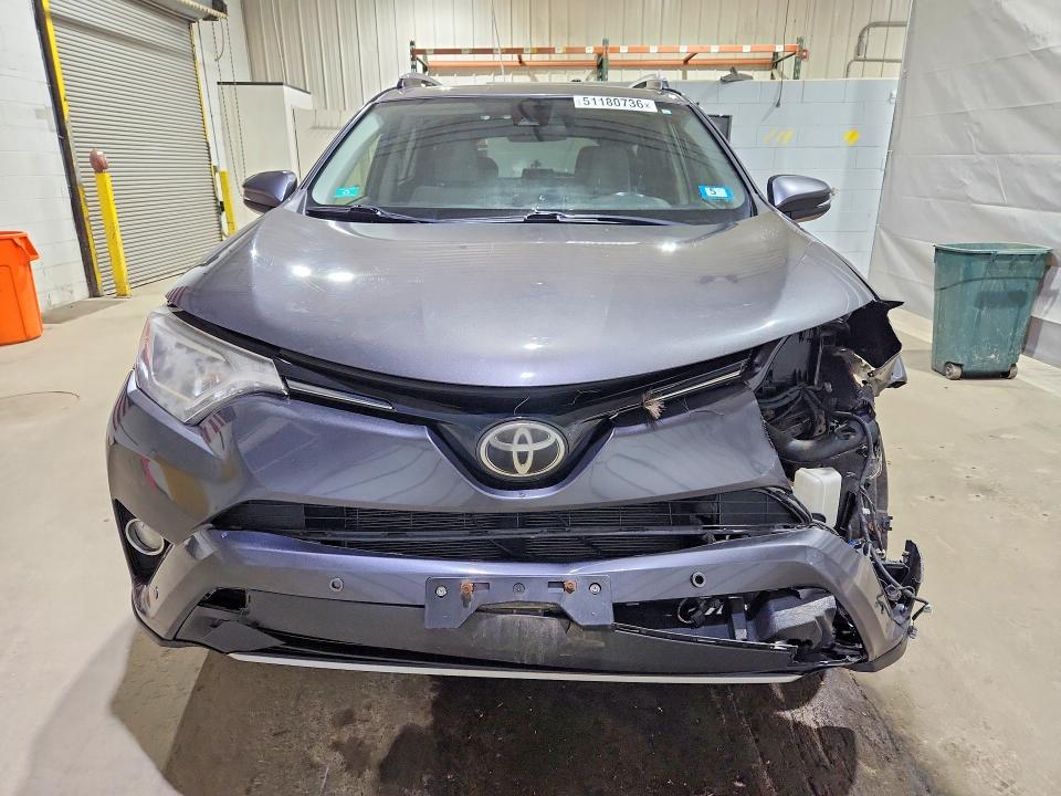 Продажа на аукционе авто 2017 Toyota Rav4, vin: JTMRFREV5HJ126570, номер лота: 51180736
