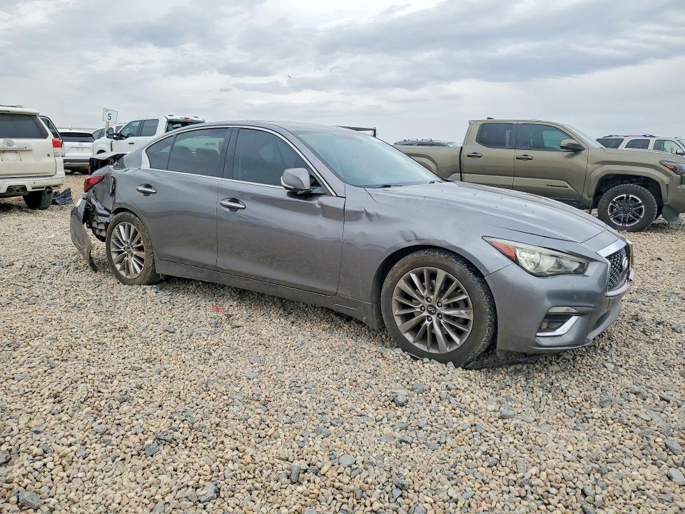 49514736 :رقم المزاد ، JN1EV7AP0JM355937 vin ، 2018 Infiniti Q50 مزاد بيع