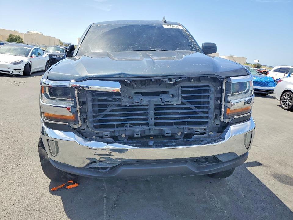 Продаж на аукціоні авто 2017 Chevrolet Silverado, vin: 3GCUKRER9HG487911, номер лоту: 51360426
