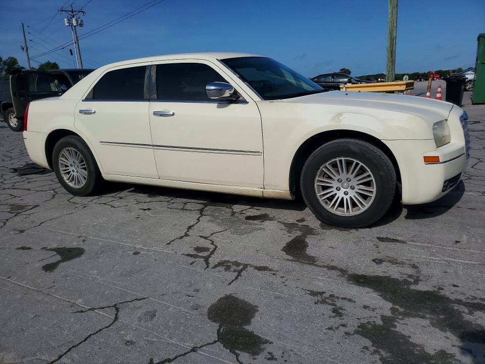 Продажа на аукционе авто 2010 Chrysler 300, vin: 2C3CA5CV0AH241895, номер лота: 51470866
