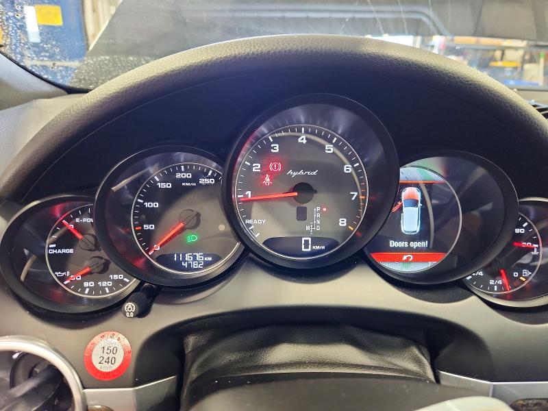 2012 Porsche Cayenne მანქანა იყიდება აუქციონზე, vin: WP1AE2A22CLA93980, აუქციონის ნომერი: 51335306