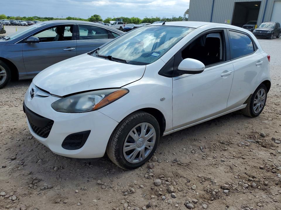48842126 :رقم المزاد ، JM1DE1HY5B0126604 vin ، 2011 Mazda Mazda2 مزاد بيع