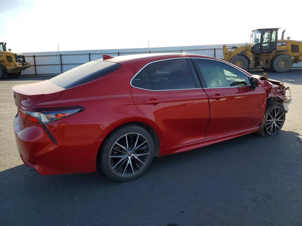 2022 Toyota Camry მანქანა იყიდება აუქციონზე, vin: 4T1G11AK2NU058608, აუქციონის ნომერი: 50495576
