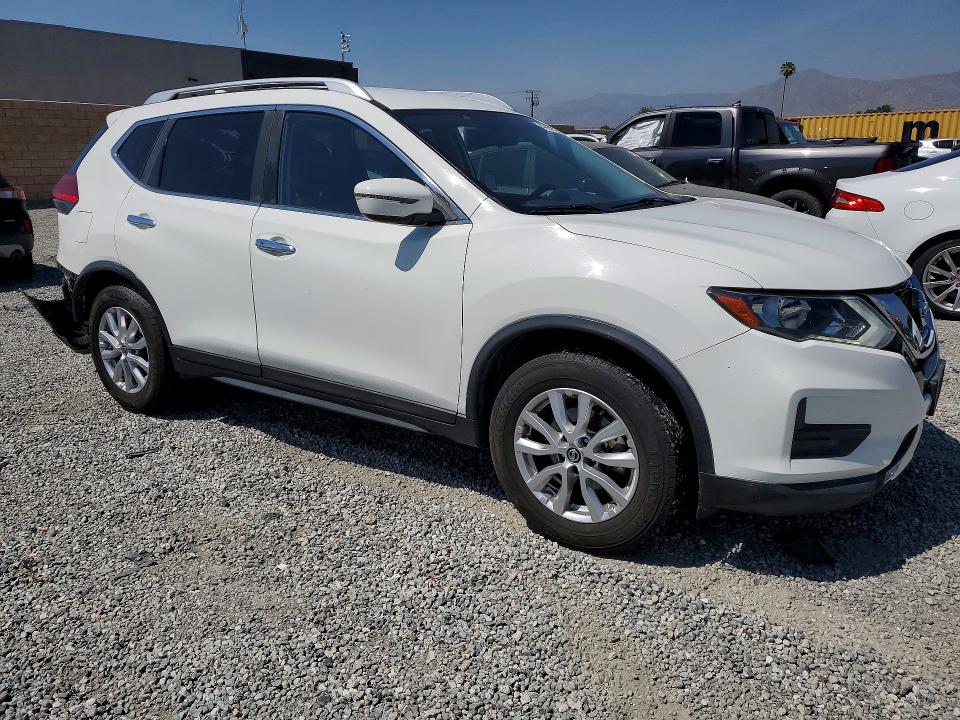 Продажа на аукционе авто 2017 Nissan Rogue, vin: JN8AT2MT5HW137394, номер лота: 48965726
